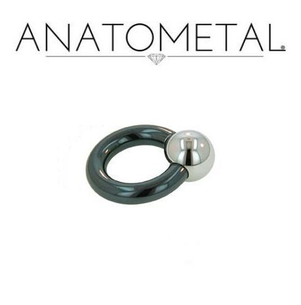Ring i Niobium med st�l kula